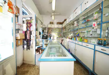 Pharmacy for sale - Moharram Bek (in front of the new metro station) - area of ​​35 full meters 