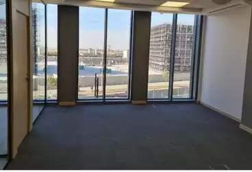 Administrative office for sale in Cairo Festival City - Ultra Super Luxe finishing - 96 m - Fifth Settlement - Al Futtaim - Cairo 