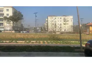 https://aqarmap.com.eg/ar/listing/4993660-for-sale-cairo-new-cairo-compounds-mivida-mivida-parcel-1