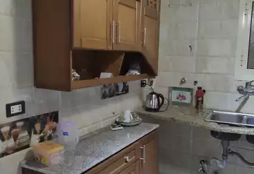 https://aqarmap.com.eg/ar/listing/4994117-for-rent-cairo-el-maadi-zahraa-el-maadi-al-khamseen-st