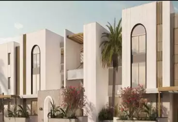 Town House For sale in Ras El Hekma