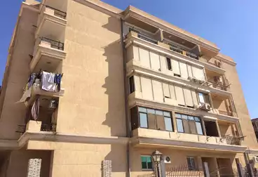 https://aqarmap.com.eg/ar/listing/5002980-for-sale-cairo-6th-of-october-compounds-el-maamoura-compound