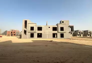 Twin House For sale in Park Valley Royal Compound - EFID  