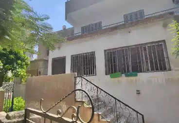 https://aqarmap.com.eg/en/listing/5010026-for-sale-cairo-heliopolis-ard-el-golf-salah-el-wakad-st