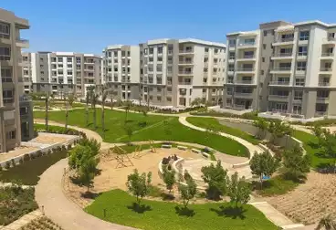 https://aqarmap.com.eg/ar/listing/5016813-for-sale-cairo-new-cairo-compounds-hyde-park