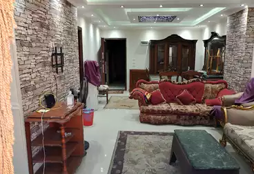 Apartments For sale in Khaled Ibn El Waleed St.