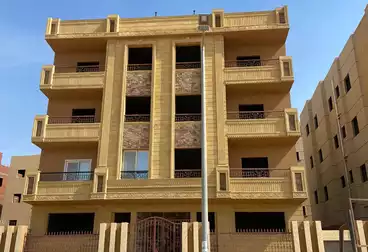 https://aqarmap.com.eg/en/listing/5037297-for-sale-cairo-badr-city-hai-el-ashgar-featured-neighborhood-bait-el-watan-rd