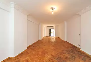 Apartment for sale - Bulkeley - Area 185 meters