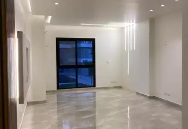 https://aqarmap.com.eg/ar/listing/5052834-for-rent-cairo-new-cairo-compounds-villette-kmbwnd-sky-kwndwz-swdyk-villette