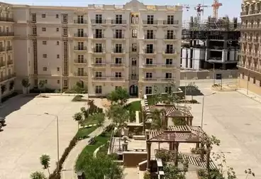 https://aqarmap.com.eg/en/listing/5073967-for-sale-cairo-new-cairo-compounds-hyde-park-greens-hyde-park-compound