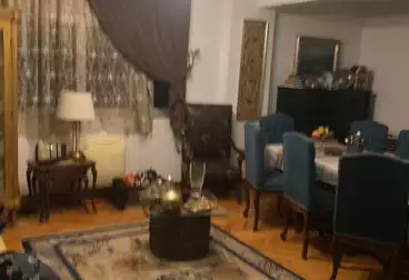 https://aqarmap.com.eg/ar/listing/5076801-for-sale-cairo-el-maadi-sarayat-el-maadi-street-16