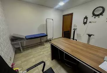 Clinics  For rent in El Nasr St