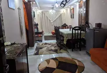 https://aqarmap.com.eg/ar/listing/5086015-for-sale-alexandria-l-jmy-lbytsh-ain-shams-st