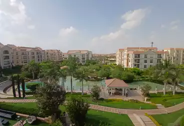 شقه للايجار ( دبل فيو ) نص مفروش في ريجينس بارك Regents Park - New Cairo التجمع