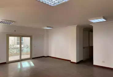 Offices For rent in El Lasilki St.