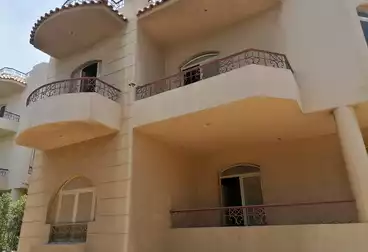 Luxury Villa for Sale in Zizinia Compound – Fifth Settlement