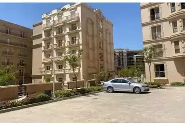 Apartments With Installments For Sale in Hyde Park