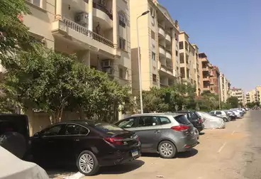 Apartment for sale 175 m in new cairo elnarges building