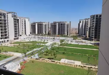 شقق للإيجار - 3 غرف - بالدور 4