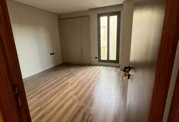 Apartments For rent - 4 rooms - floor 2