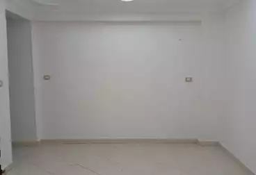 Apartments For rent - 3 rooms - floor 3