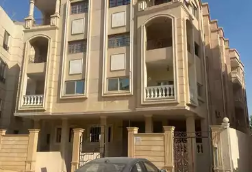 Apartments For sale - 3 rooms - floor 1
