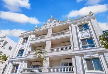 Apartments For sale - 3 rooms - floor 2