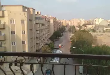 Apartments For sale - 4 rooms - floor 4