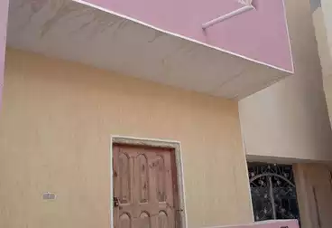 House / Home For sale - 3 rooms