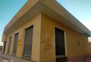 House / Home For sale - 3 rooms