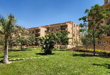 Apartment with Garden For sale - 3 rooms - floor 0