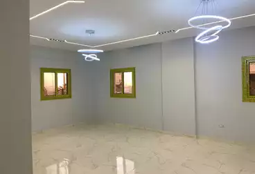 Apartments For sale - 2 rooms - floor 1