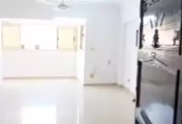 undefined undefined - 3 rooms - floor 8