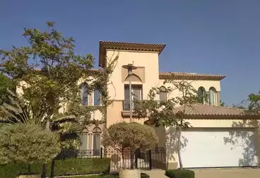 Villas For sale - 4 rooms