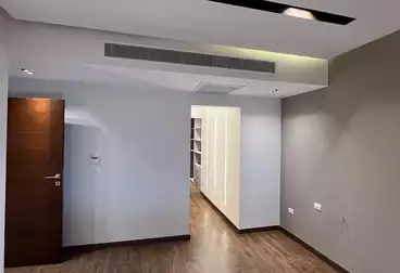 Apartments For rent - 2 rooms - floor 4