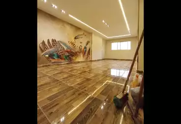 Apartments For sale - 3 rooms - floor 2