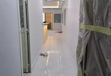 Apartments For rent - 3 rooms - floor 12