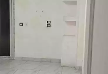Apartments For rent - 2 rooms - floor 9