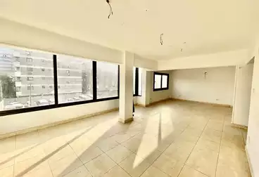 Administrative Building For rent - 10 rooms - floor 3