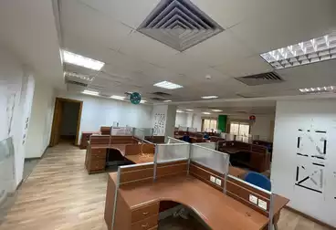 Administrative For rent - 3 rooms - floor 6