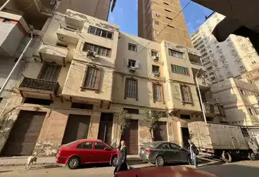 منزل / بيت للبيع - 2 غرف