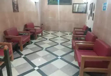 عقارات للبيع - 28 غرف