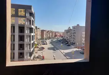 Apartments For sale - 3 rooms - floor 4
