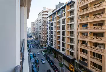 شقق للبيع - 3 غرف - بالدور 5