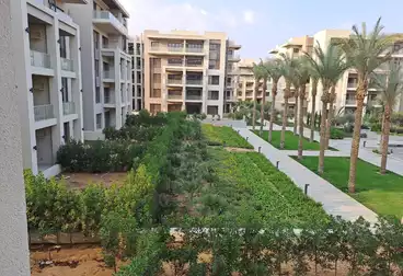 شقق للبيع - 3 غرف - بالدور 1