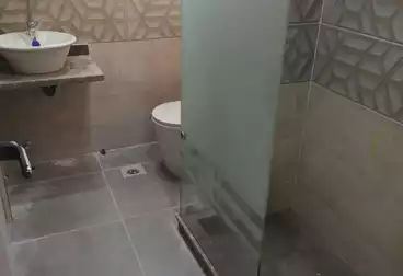 Apartments For sale - 3 rooms - floor 5