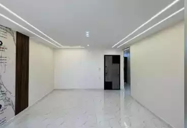 undefined undefined - 2 rooms - floor 4