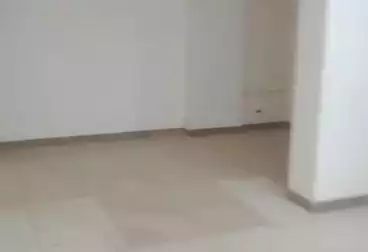Full Floor For sale - 5 rooms - floor 1