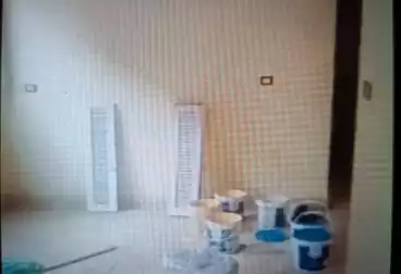 Apartments For sale - 2 rooms - floor 5