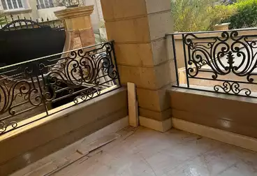 Apartments For sale - 3 rooms - floor 0